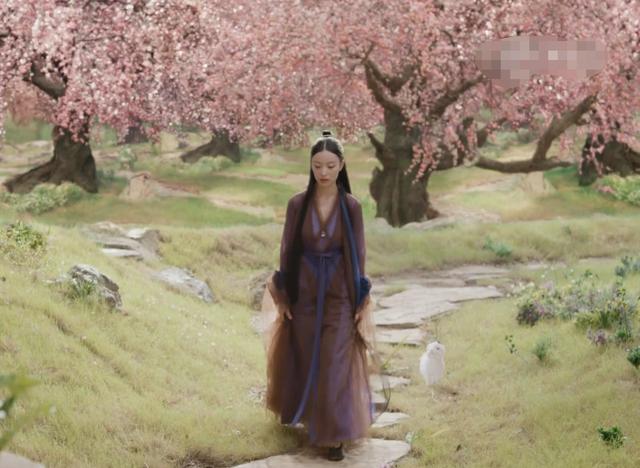 宸汐缘：女主同款衣服反复的换着穿 女二衣服比女主还多