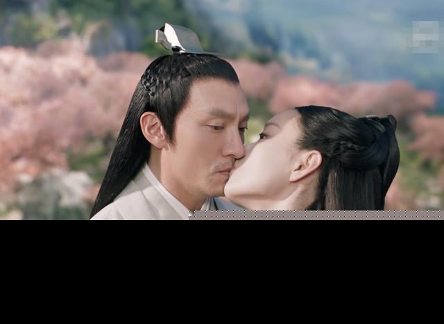 宸汐缘：女主同款衣服反复的换着穿 女二衣服比女主还多