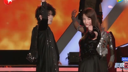 极限挑战5迪丽热巴唱《撑腰》，却遭罗志祥整蛊