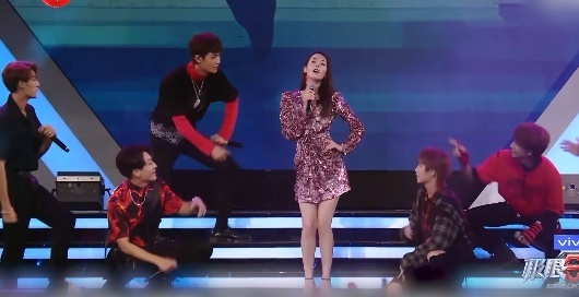 极限挑战5迪丽热巴唱《撑腰》，却遭罗志祥整蛊