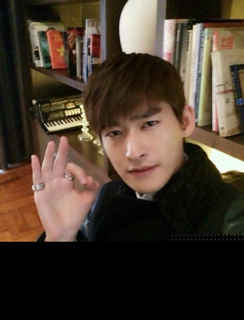 张翰焦俊艳恋情是真的吗？焦俊艳是怎么走红的有什么背景吗？