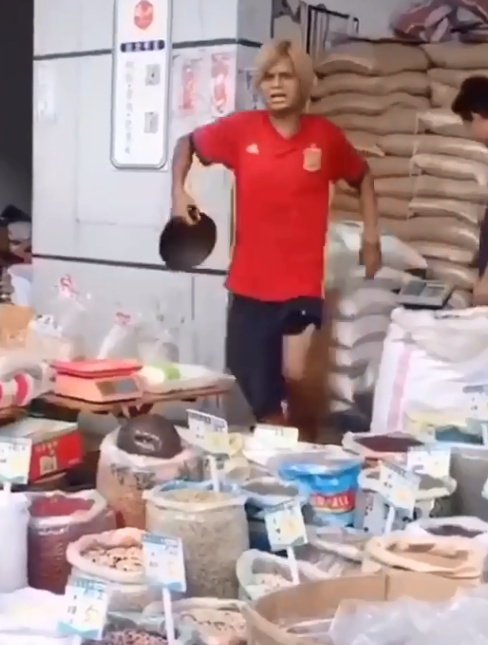 罗志祥被撞脸什么情况？小哥撞脸罗志祥对比照惊呆众人