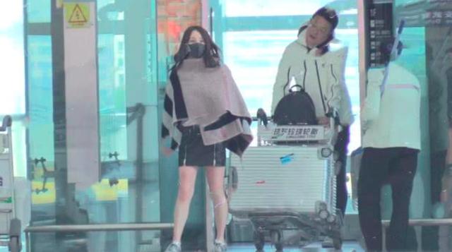 姚笛被传密婚生子后首现身，老公包办一切将姚笛宠成了小公主