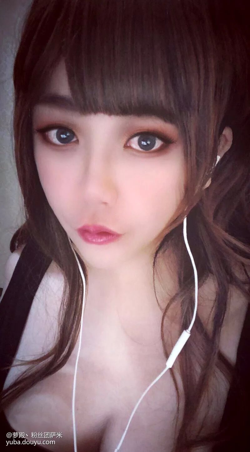 萝莉网红直播翻车变大妈是怎么回事？乔碧萝殿下人气到底有多旺？