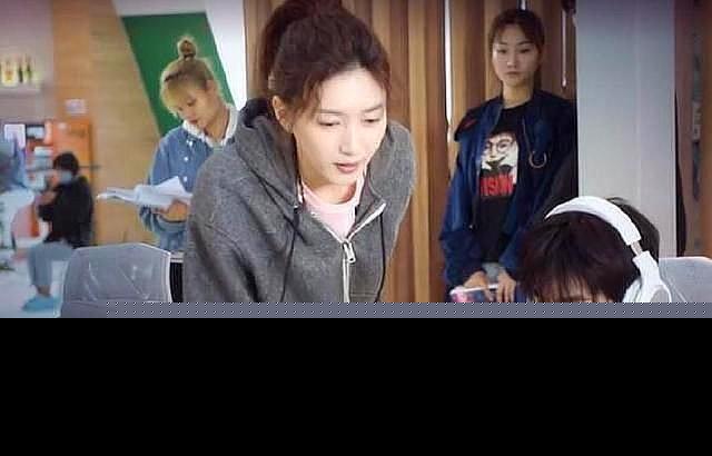 全职高手：杨洋再次圈粉无数 赖雨濛横空出世