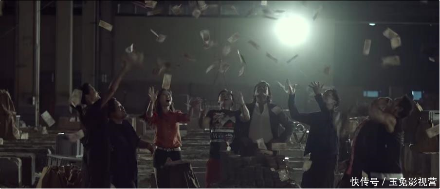 追龙2邱意浓热裤上阵牺牲够大！邱意浓大尺度照片资料背景介绍