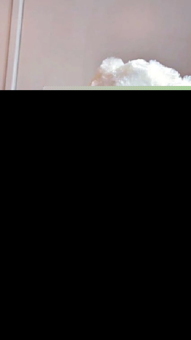 任达华公开伤势最新情况：右手还没拆线有点肿，换衣服抹身靠太太