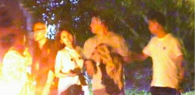 王子文恋情疑似曝光，与高大猛男亲密挽手臂共回酒店【图】