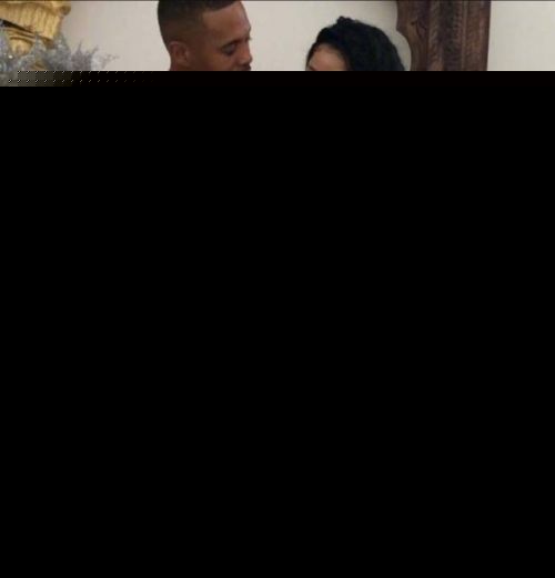 麻辣鸡与男友领证结婚 父母拥有印度和非裔特立尼达血统