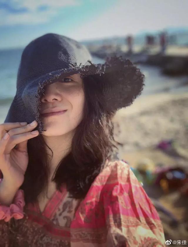 海清回应演员宣言什么情况？海清谈女演员困境说了什么？