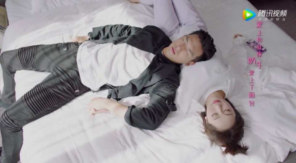 亲爱的热爱的大结局,童颜夫妇官宣结婚,跑到民政局却发现没开门