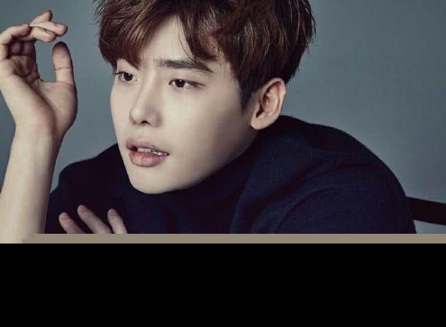 李钟硕权娜拉恋爱怎么回事？李钟硕权娜拉怎么认识的在一起多久了