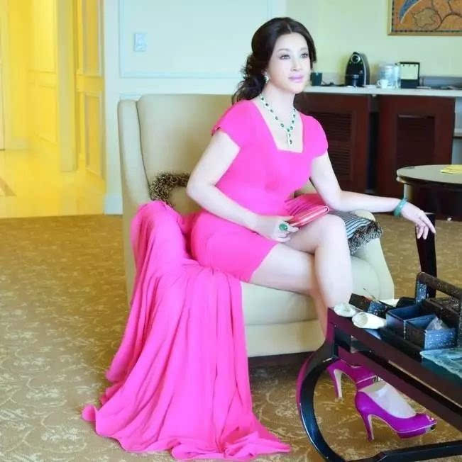 刘晓庆偷税出狱后豪宅曝光，6亿的豪宅，百亿的珠宝【图】