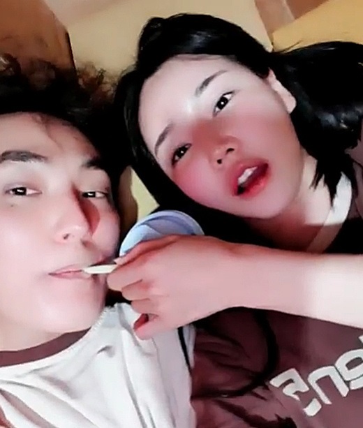 安七炫恋情疑似曝光 安七炫和谁谈恋爱韩佳恩个人资料照片男方辟谣