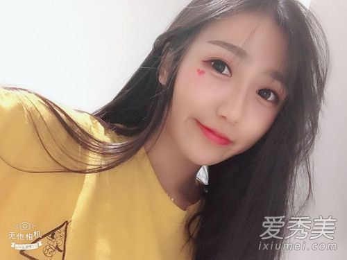 斗鱼主播小深深儿是谁 斗鱼主播小深深儿个人资料直播间ID