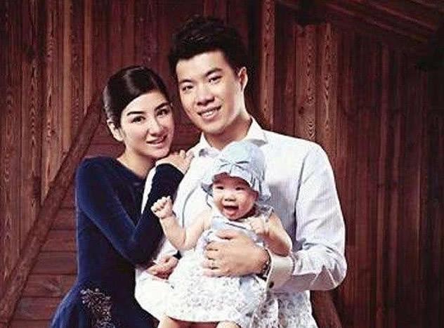 黄毅清发文回应道歉信说了什么？黄毅清右手受过枪伤怎么回事