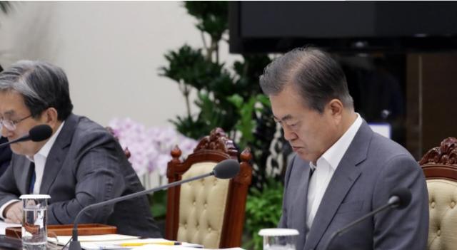 日本决定将韩国从贸易优待“白名单”中除名