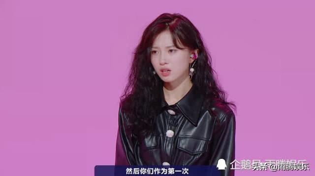 明日之子从老歌到摇滚，从卷发到黑长直，洪一诺打破标签冲刺冠军