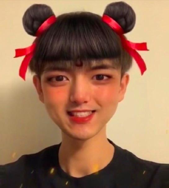 李现哪吒头画面有点辣眼睛，李现哪吒头什么梗什么意思