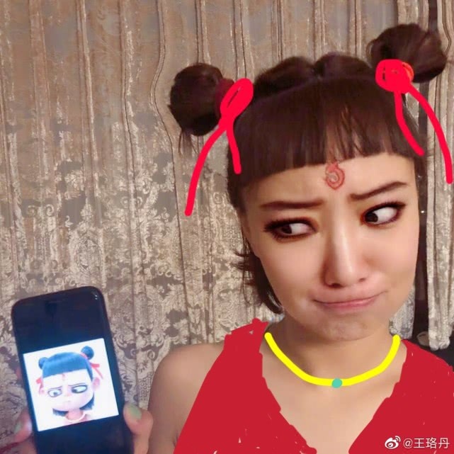 杨幂手绘敖丙 哪吒官微转发又删除反被网友质疑诈画？