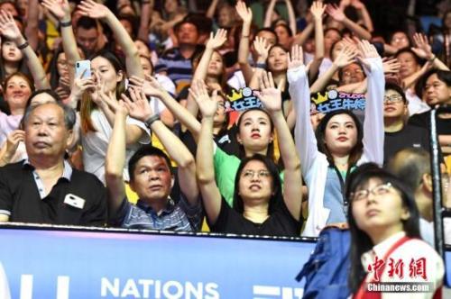 中国女排队长朱婷在东京奥运资格赛中再次引爆全场 朱婷的巅峰到底在哪里？（2）