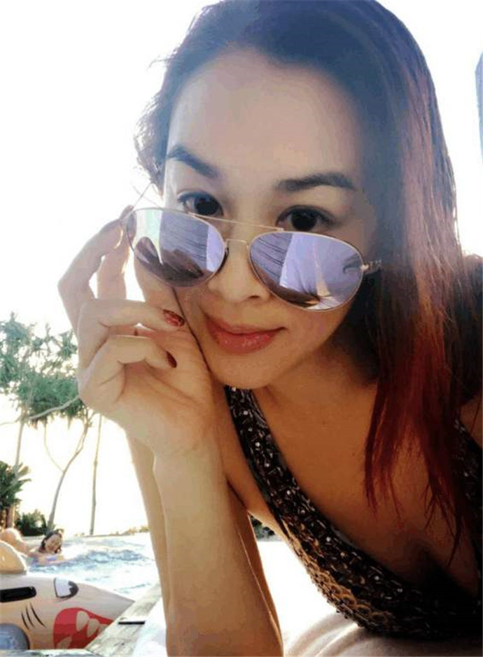 钟丽缇前三位老公都是谁 钟丽缇感情坎坷不已丈夫张伦硕是真爱