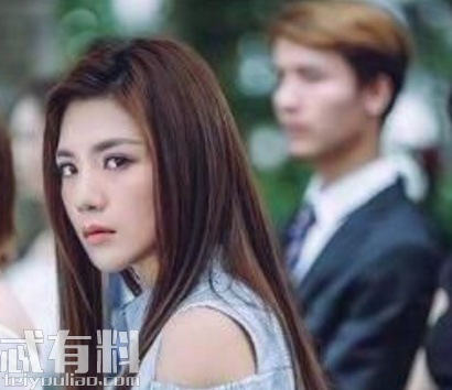归还世界给你胡雯汐秘密是什么？胡雯汐喜欢谁结局如何
