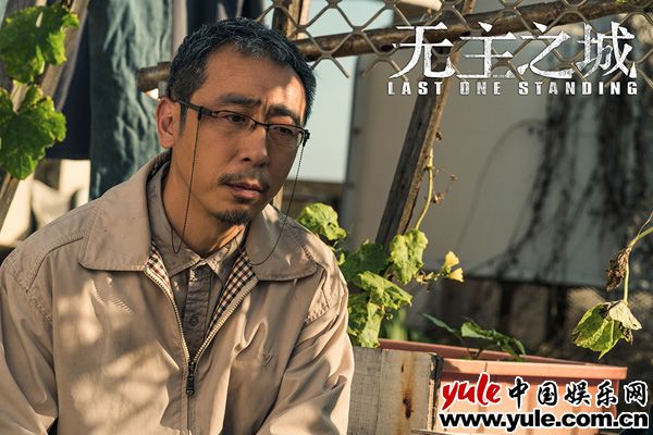 无主之城：宁理证件暴露引发信任危机 怪异感油然而生