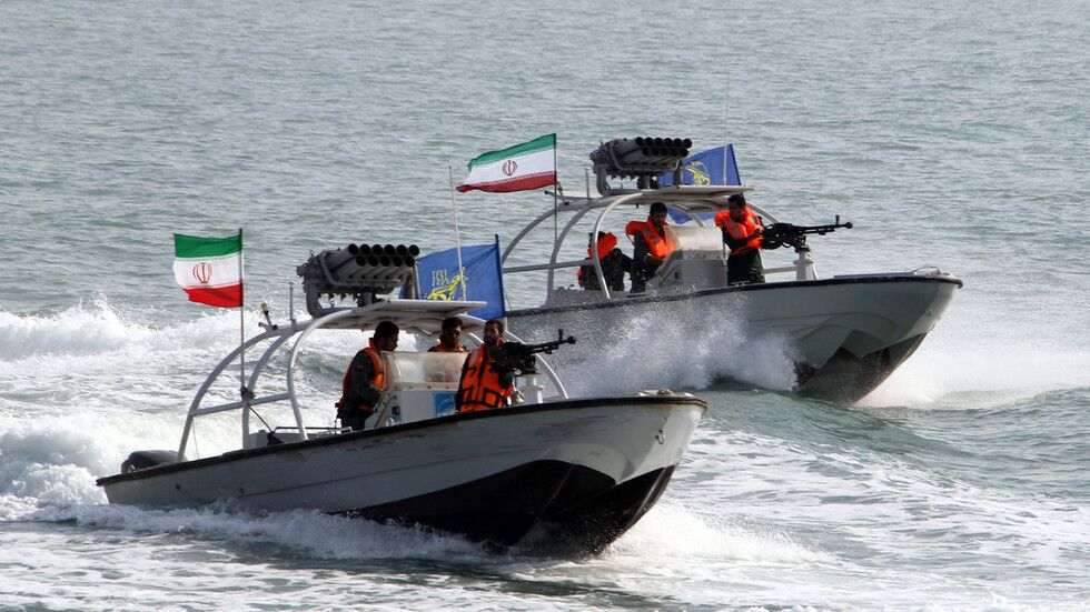伊朗扣押油轮视频怎么回事 伊朗扣押油轮事件始末