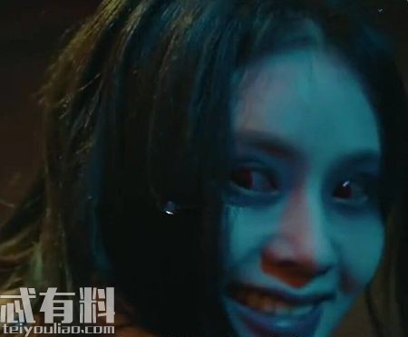德鲁纳酒店13号房间的女鬼扮演者是谁第7集女鬼事件在影射了哪些事情