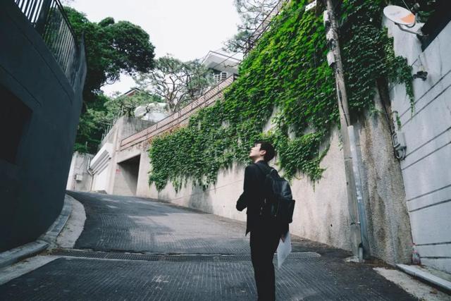 豆瓣9.2分，年度最强《寄生虫》终于来了