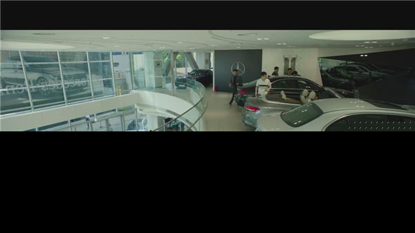 《寄生虫》&mdash&mdash下流人做着上流梦，上流人做着下流事