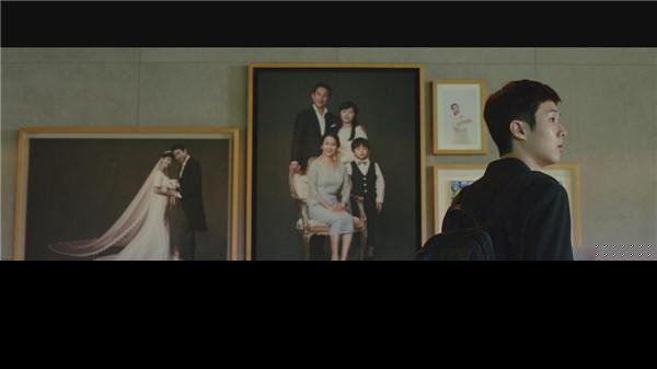 《寄生虫》&mdash&mdash下流人做着上流梦，上流人做着下流事