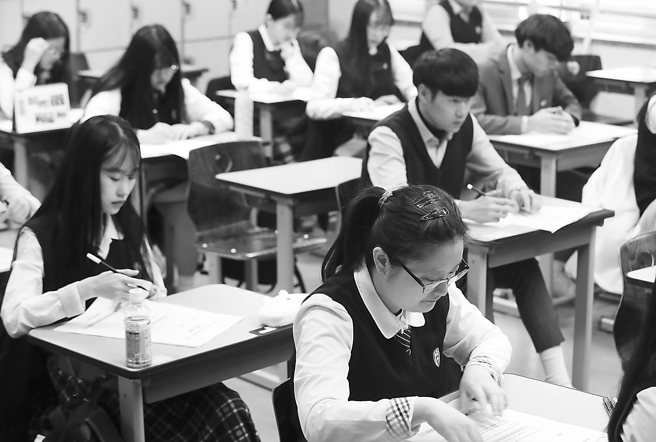中国学生奔波于补习班 日韩学生暑假一样不轻松