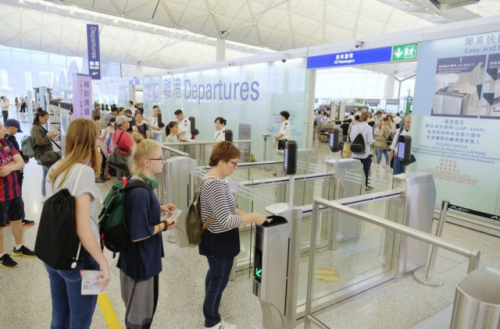 香港航班恢复正常真的吗详细情况 香港航班恢复正常现场图曝光