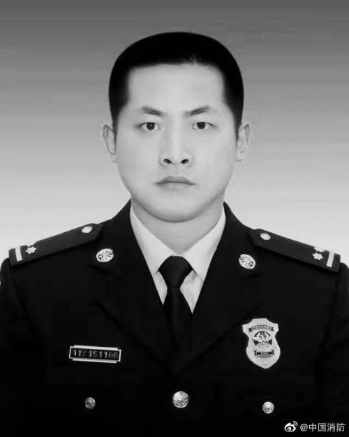 消防员吕挺被批准为烈士怎么回事？吕挺个人资料为什么被批准为烈士