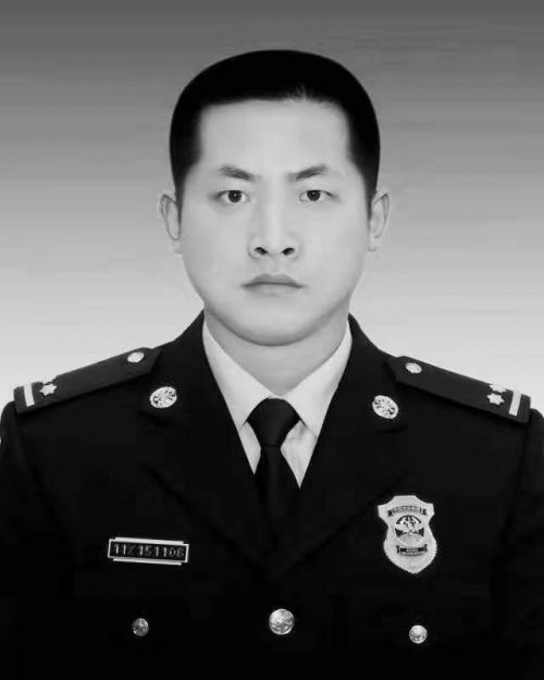 消防员吕挺牺牲怎么回事？消防员吕挺个人资料如何牺牲的详细经过