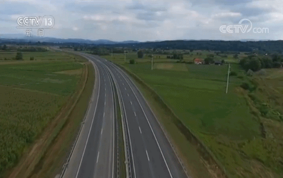 中企在欧承建高速怎么回事 塞尔维亚E763高速公路举行通车仪式