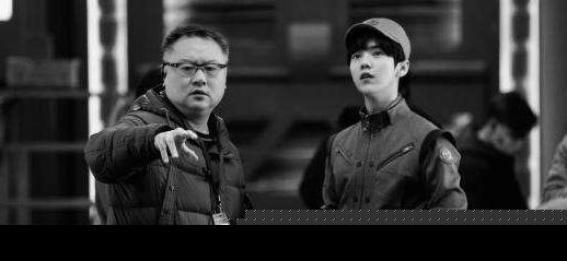 滕华涛称用错鹿晗遭指责，向佐怼他却被母亲指出错别字