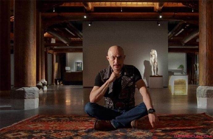 徐锦江是混血儿吗