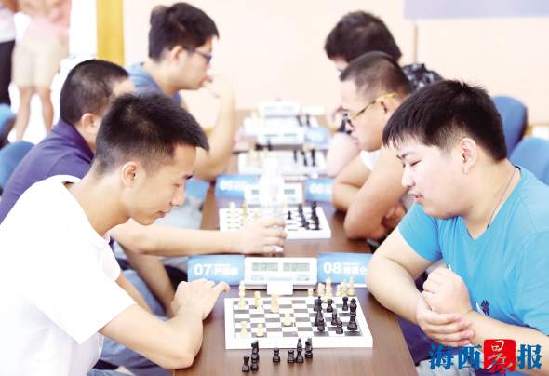 国际象棋在厦“圈粉”无数 已有50多家培训机构