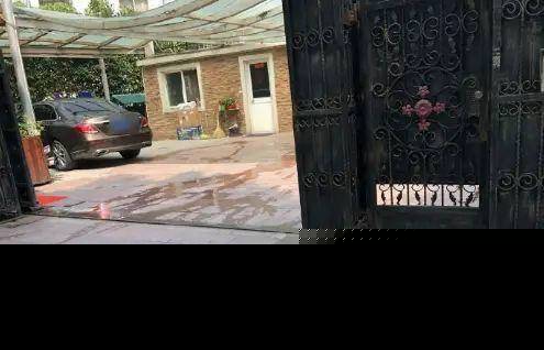 黄毅清豪宅曝光