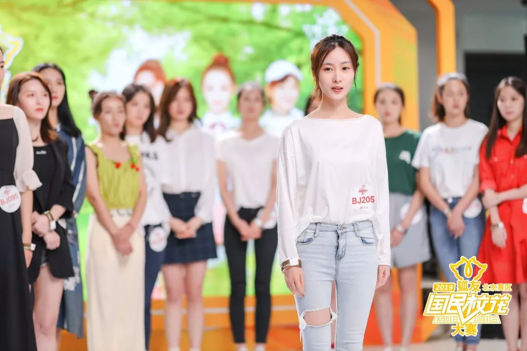 2019狐友国民校花大赛在哪里举行 迪丽热巴表妹苏比参赛引关注