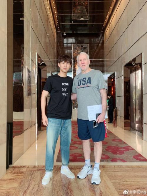 李现波波维奇同框照片曝光 波波维奇个人资料李现在线追星成功