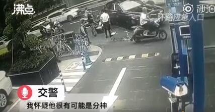 交警分析骑手撞劳斯莱斯责任方是谁？外卖骑手撞上劳斯莱斯始末回顾