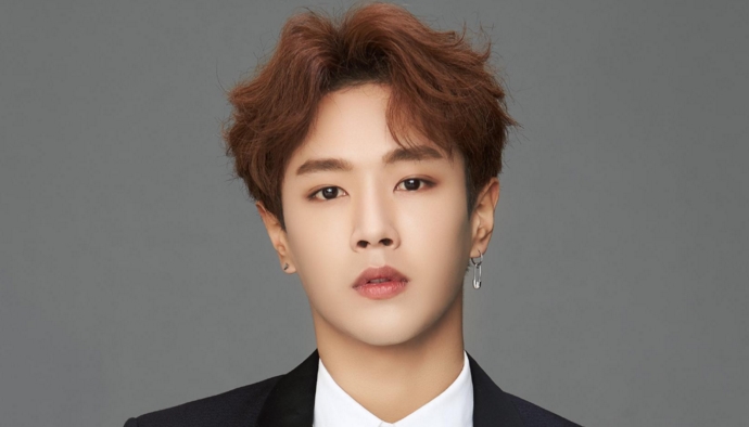 李汶翰家里有钱吗