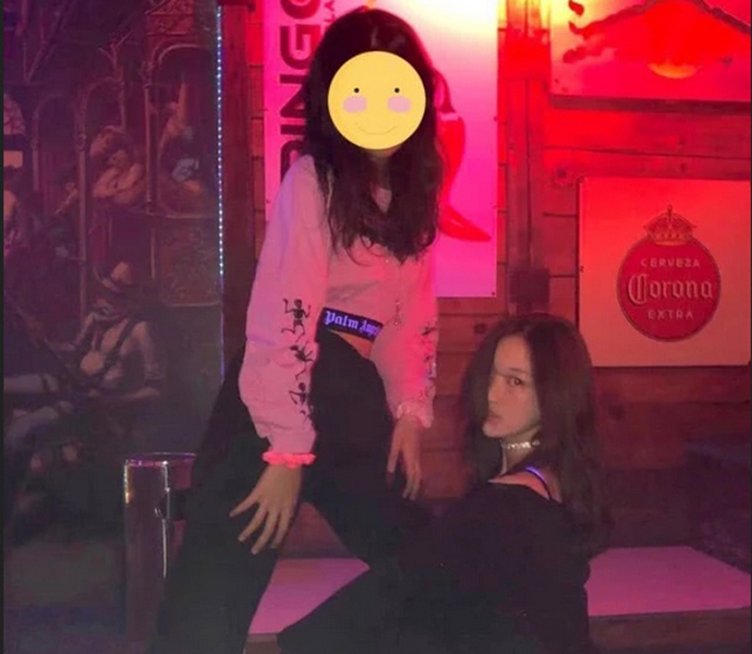 李嫣回应逛夜店