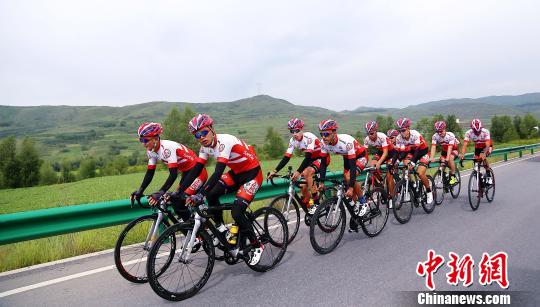 中国青海天佑德洲际车队斩获环伊朗国际公路自行车赛团体冠军
