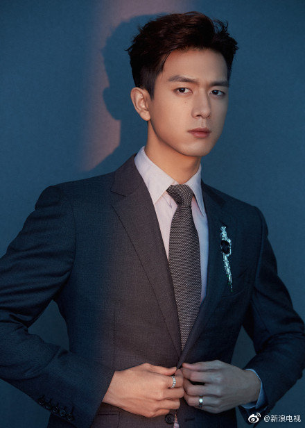 李现回应戴戒指怎么回事？李现为什么戴戒指原因曝光有些牵强