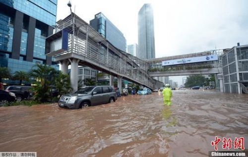 印尼首都出现水灾什么情况 已致16死近2万人被安置在临时避难场所